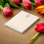 Einfacher beigefarbener Editor Notizblock