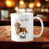 Einfacher Dachshund Browns 'Teezeit' personalisier Kaffeetasse