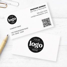 Einfacher Logo-Text und QR-Code weiß Visitenkarte