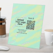 Einfacher minimaler q r Code Hinzufügen Logo Scan- Sockelschild (In Situ)