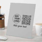 Einfacher minimaler q r Code Hinzufügen Logo-Scan- Sockelschild (In Situ)
