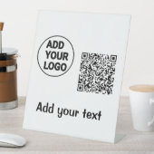 Einfacher minimaler q r Code Hinzufügen Logo-Scan- Sockelschild (In Situ)