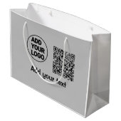 Einfacher minimaler QR-Code-Logo-Scan-Code-Name te Große Geschenktüte (Rückseite Schrägansicht)