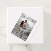 Einfacher minimaler QR-Scan-Code mit Details zum D Geschenkanhänger (Beispiel)