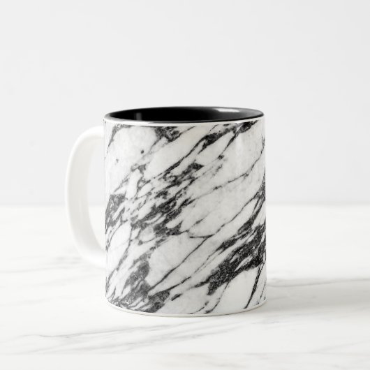 Einfacher moderner Schwarzweiss-Marmorstein Zweifarbige Tasse (Vorderseite Links)