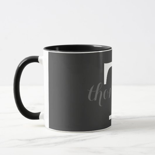 Einfacher Monogramm-Entwurf Tasse (Links)
