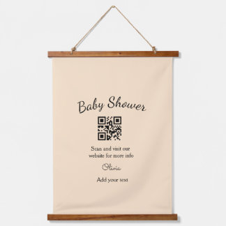 Einfacher rosa QR-Code für Babyparty, Name-Text hi Wandteppich Mit Holzrahmen