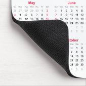 Einfacher roter und weißer Kalender 2026 Mousepad (Ecke)