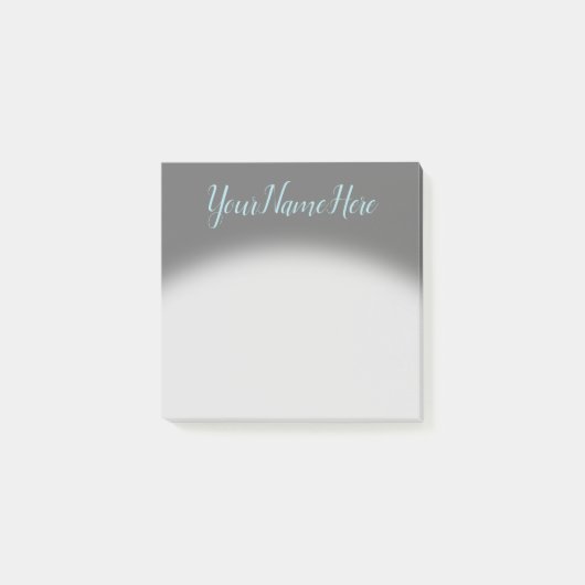 Einfacher schwacher grauer Hintergrund und Post-it Klebezettel (Vorderseite)