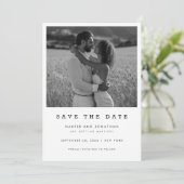 Einfacher Schwarz-Weiß-QR-Code-Hochzeitsfoto Save The Date (Stehend Vorderseite)