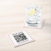 Einfacher Schwarz-Weiß-QR-Code mit rotem Rand Rechteckiger Pappuntersetzer (Vor Ort)