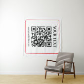 Einfacher Schwarz-Weiß-QR-Code mit rotem Rand Wandteppich (Beispiel (Horizontal))