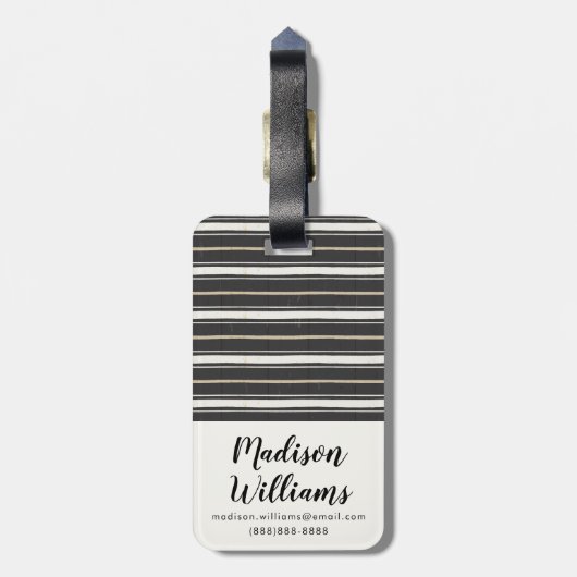 Einfacher Zeichen-Schritt zwei Gepäckanhänger (Rückseite vertikal)