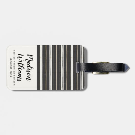 Einfacher Zeichen-Schritt zwei Gepäckanhänger (Rückseite horizontal)