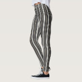 Einfacher Zeichen-Schritt zwei Leggings (Links)