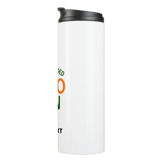 EINFACHER ZEITGENÖSSISCHER, WEISSER, SCHNELLER KUN THERMOSBECHER (Nach rechts gedreht)