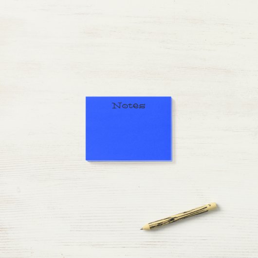 Einfaches Blau Post-it Klebezettel (Auf Schreibtisch)