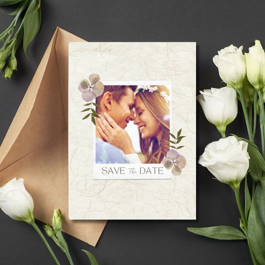 Einfaches Blumenhochzehen speichert das Datum Save The Date