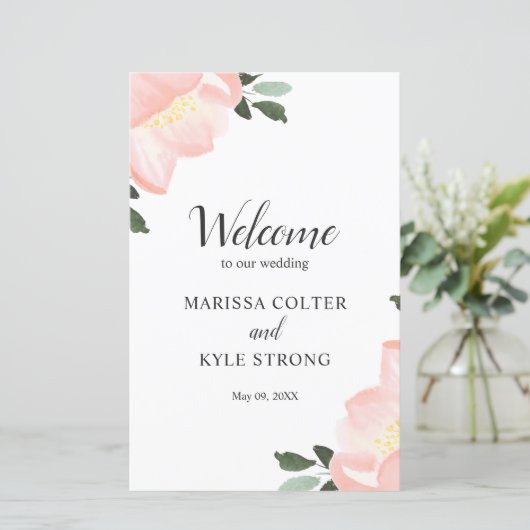 Einfaches Blush Pink Floral Elegantes Hochzeitspro (Stehend Vorderseite)