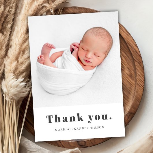 Einfaches Bold Typografy Minimal Neugeborenes Foto Dankeskarte