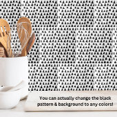 Einfaches Dreieck-Schwarz-weißes Muster Fliese