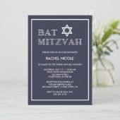 einfaches, dunkles Blau und weißes Bat Mitzvah Einladung (Stehend Vorderseite)