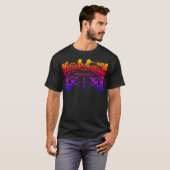 Einfaches dunkles T-Shirt (Vorne ganz)