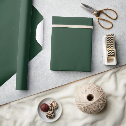 Einfaches Dunkles Waldgrün Geschenkpapier (Kunsthandwerk)