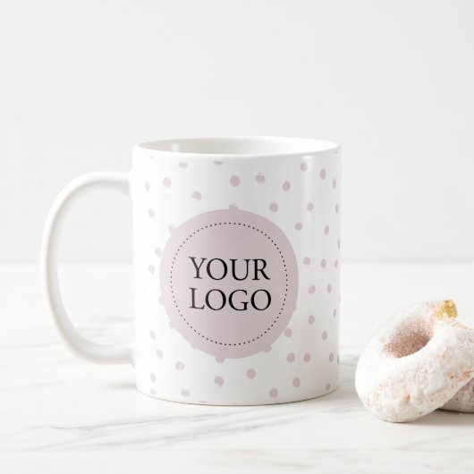 Einfaches Dusty Pink Minimal Business Logo Kaffeetasse (Mit Donut)