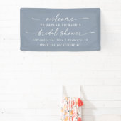 Einfaches Elegant Dusty Blue Brautparty Willkommen Banner (InSitu)