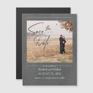 Einfaches elegantes Chalkboard-Save the Date Foto Magneteinladung