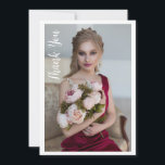 Einfaches elegantes Foto Bat Mitzvah Geburtstag Dankeskarte<br><div class="desc">Einfaches Elegantes Foto Bat Mitzvah Birthday Dankeschön-Karte mit dem eleganten Text "Danke" in weißer Kalligraphie-Skript auf der Vorderseite mit Ihrer personalisierten Botschaft auf der Rückseite. Personalisieren Sie den Text in den Textfeldern,  indem Sie ihn bearbeiten. Entworfen von ©Evco Studio www.zazzle.com/store/evcostudio</div>