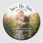 Einfaches elegantes Foto Hochzeit Modernes Whimsy  Magnet<br><div class="desc">Einfaches,  elegantes,  skurriles,  modernes Foto Wedding,  Save the Date Magnet. Sie können es mit Ihren Daten personalisieren.</div>