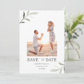 Einfaches elegantes Foto im Grünen Save the Date Einladung (Stehend Vorderseite)