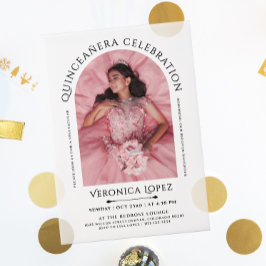 Einfaches elegantes Foto mit klassischem Typo Pergament Einladungen