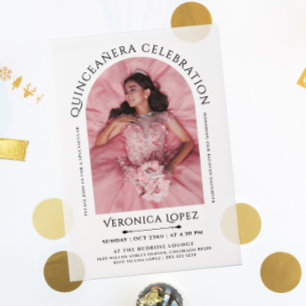 Einfaches elegantes Foto mit klassischem Typo Pergament Einladungen