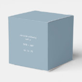 Einfaches elegantes, hellblaues Monogramm Geschenkschachtel (Rückseite)