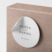 Einfaches, elegantes Hochzeitsfest-Umschlag Aufkle Runder Aufkleber