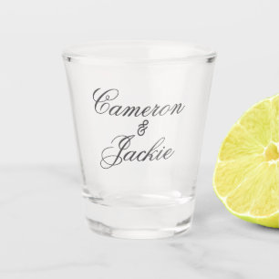 Einfaches elegantes Hochzeitspaar-Name stilvolle K Schnapsglas