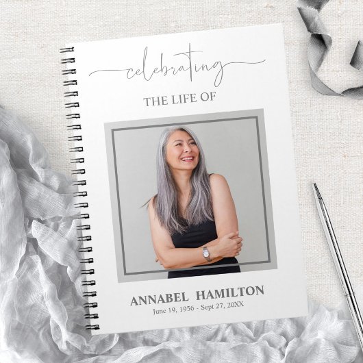 Einfaches Elegantes Memorial Funeral Foto Gästebuc Notizblock
