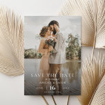 Einfaches elegantes modernes Foto Hochzeit rettet  Save The Date<br><div class="desc">Einfache moderne Hochzeit erspart das Datum mit vollem Foto und eleganter Typografie.</div>