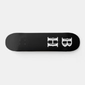 Einfaches elegantes Schwarz-weißes Monogram Custom Skateboard (Horizontal)