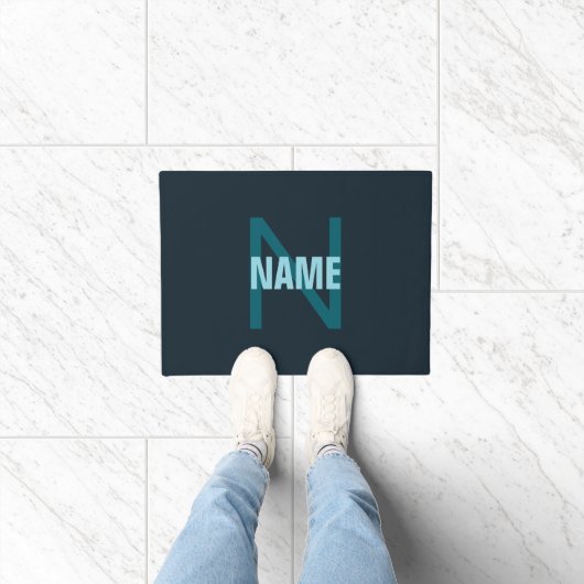 Einfaches, fett gedrucktes, anpassbares monogrammi fußmatte (Indoor)