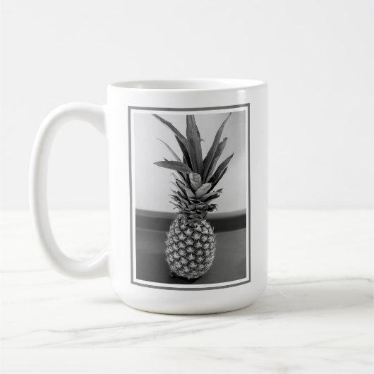Einfaches Foto einer Ananas mit benutzerdefinierba Kaffeetasse (Links)