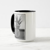 Einfaches Foto einer Ananas mit Single Initial Tasse (Vorderseite Links)
