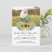 Einfaches Foto Hochzeit Sonnenblumen 2 Einladung (Stehend Vorderseite)
