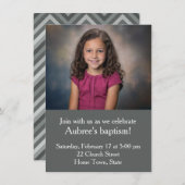 Einfaches Foto mit grauer Zig-Zag-Taufe Einladung (Vorne/Hinten)
