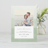 Einfaches Foto mit moderner Sage Green Wasserfarbe Save The Date (Stehend Vorderseite)