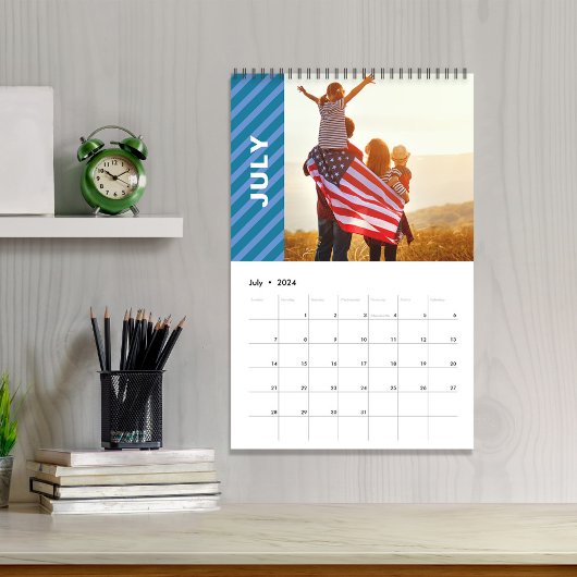 Einfaches Foto Monate Coole Streifen Typografie Kalender