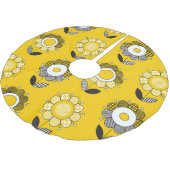 Einfaches gelbes Folklore-Muster Polyester Weihnachtsbaumdecke (Schrägansicht)